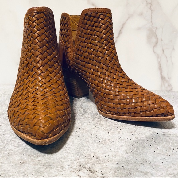 Frye Reed Cognac Woven Cut out Bootie 10M - Picture 4 of 10